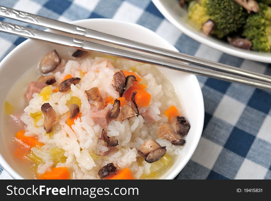 Healthy and nutritious mixed vegetable and mushroom porridge. Healthy and nutritious mixed vegetable and mushroom porridge.