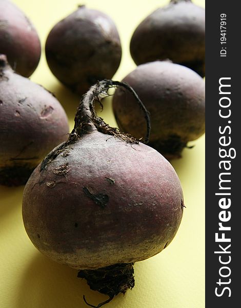 Edible root crop (six beets)