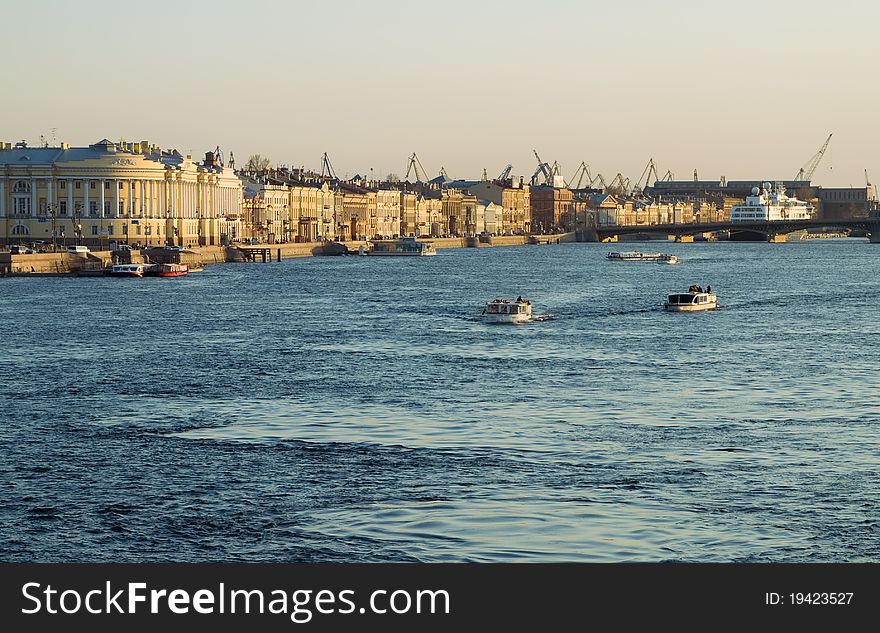 View over the Neva River on the English Embankment in the evening