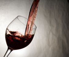 Rich Red Wine Poured Smoothly Royalty Free Stock Photos Rich Red Wine Poured Smoothly Royalty Free Stock Photos