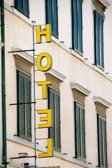 Yellow Hotel Sign Stock Photography Yellow Hotel Sign Stock Photography