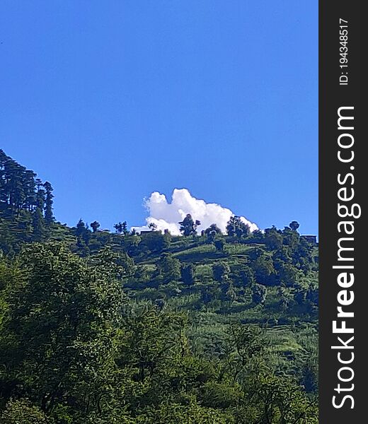 Himachal Pradesh Beautiful Village  Sun Green Sky