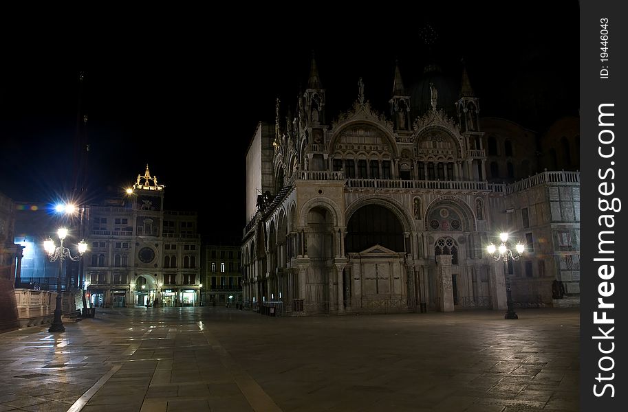 Night view of Rialto Bridge, Italy. Night view of Rialto Bridge, Italy