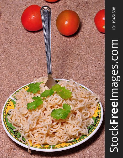 Noodles and tomato