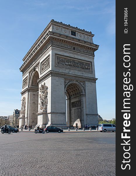 Arc de Triomphe, square Champs Elysees, Paris, France