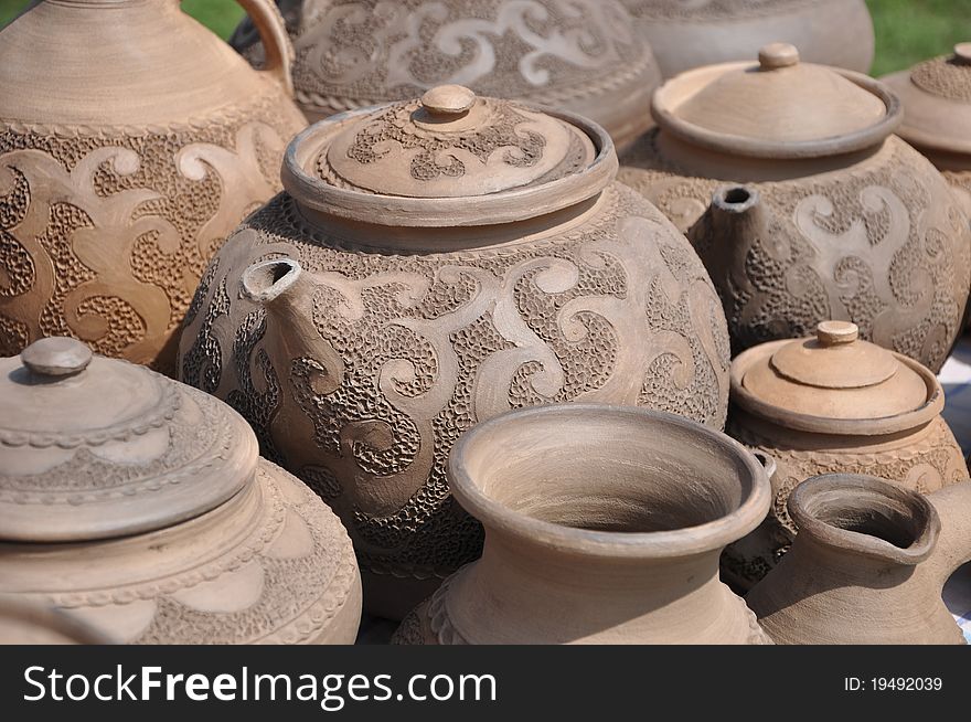 Folk Art. Ceramics. Kettle