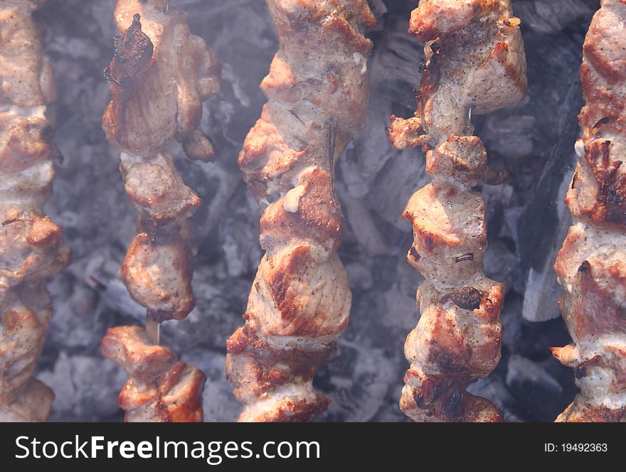 Meat preparation on a barbecue