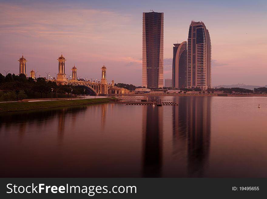 One of the bridge located at Putrajaya is the landmark of Malaysian modernisation as one of the develop country in the world. One of the bridge located at Putrajaya is the landmark of Malaysian modernisation as one of the develop country in the world.