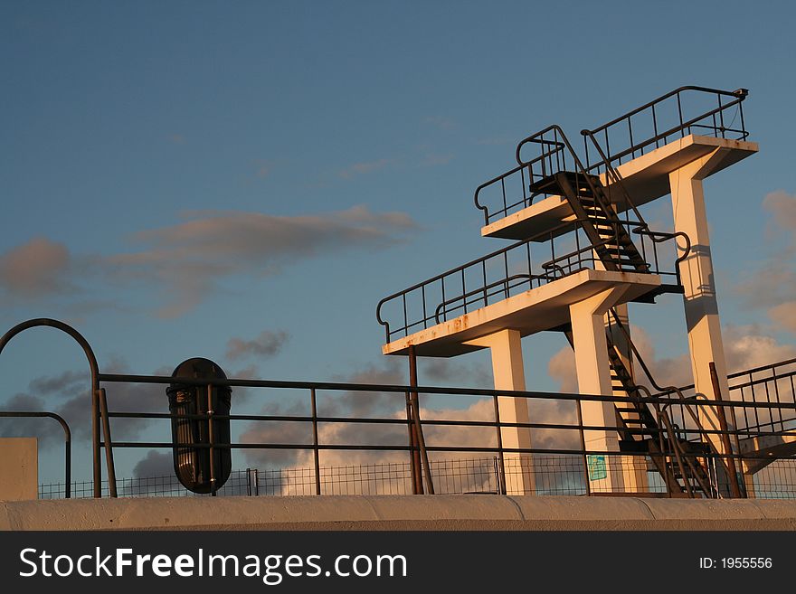 Jumping Platform at Oeiras swimming pool