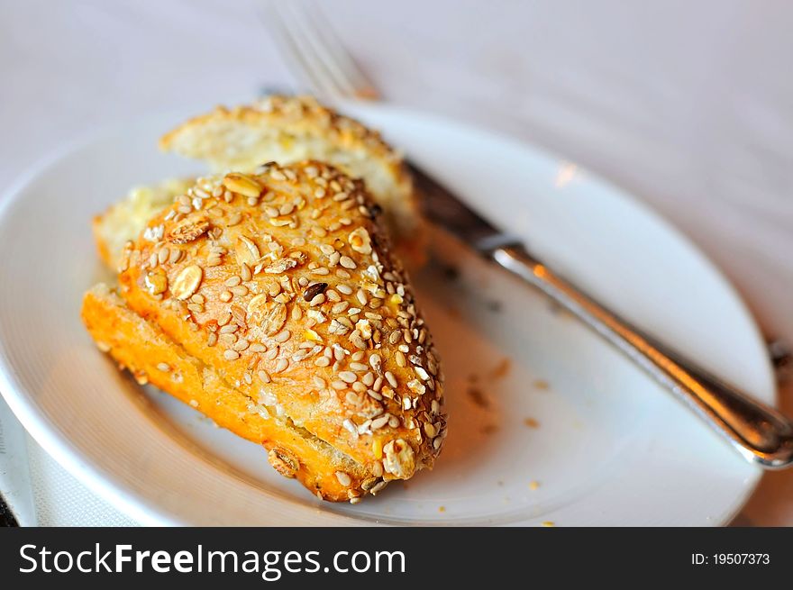 Sesame Bun Toast On Plate