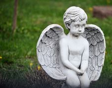Stone Angel Child Royalty Free Stock Photos Stone Angel Child Royalty Free Stock Photos