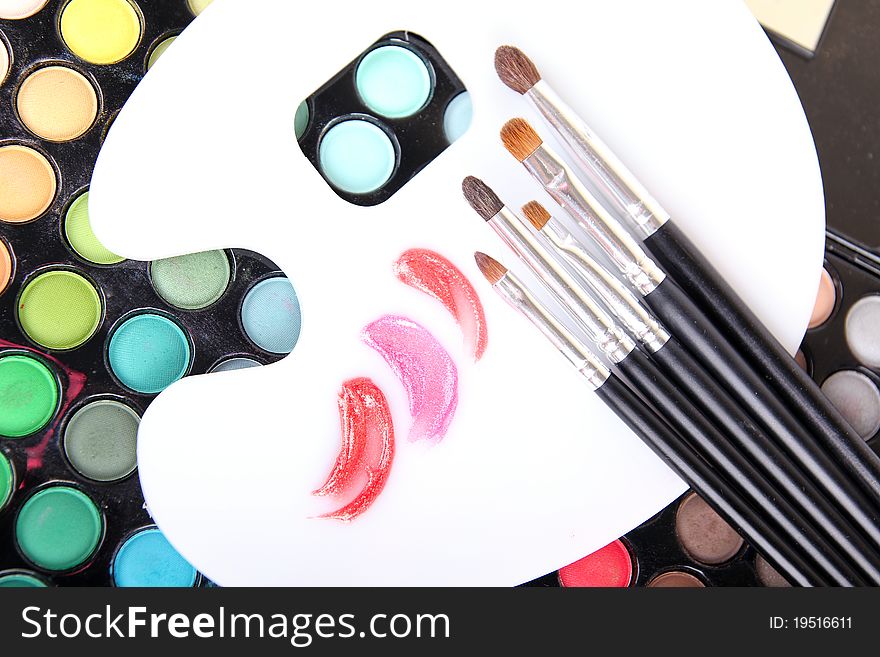 Professional Tools For Make-up Artist