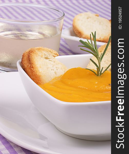 Cream of squash soup