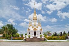 Golden Pagoda And Blue Sky Stock Images