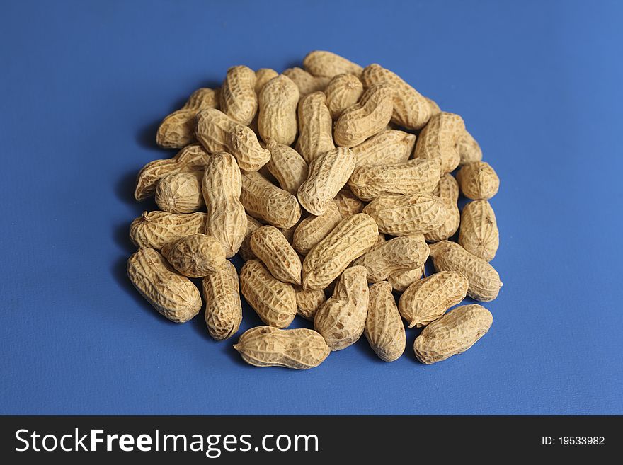 A pile of peanuts, groundnuts