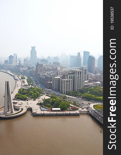 Lujiazui, Shanghai is China's international financial and trading center, located opposite the Shanghai Bund, the symbol of China's economic development