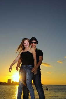 Joyful Hispanic Couple At Sunset Royalty Free Stock Photos