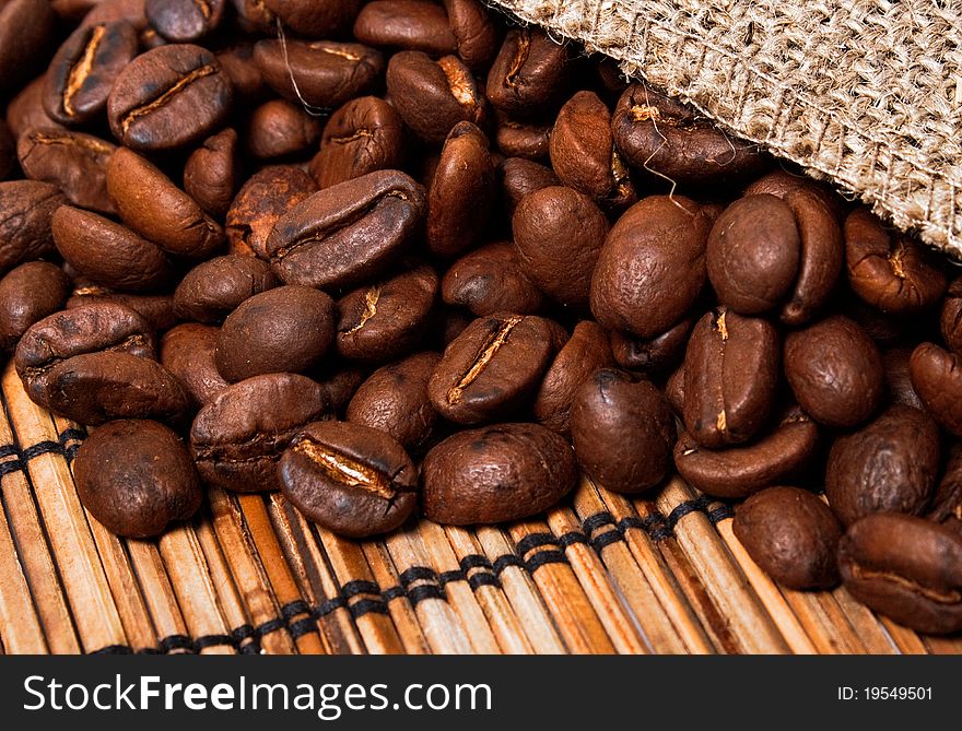 Roasted coffee beans. food backgound