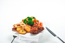Fried Potatoes With Vegetables And Chicken Royalty Free Stock Photography