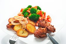 Fried Potatoes With Vegetables And Chicken Royalty Free Stock Photos Fried Potatoes With Vegetables And Chicken Royalty Free Stock Photos
