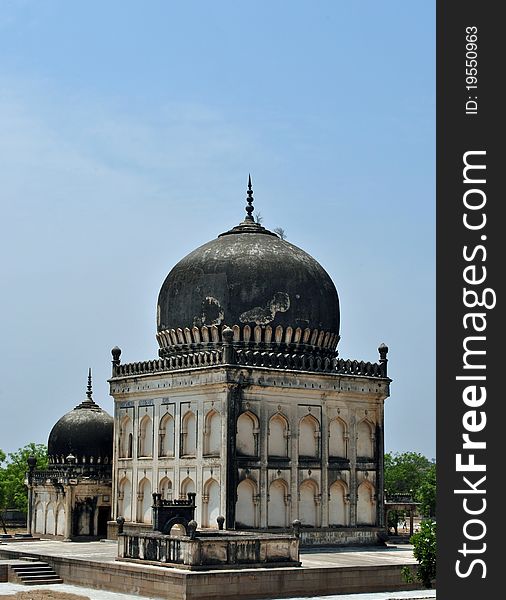 Quli Qutb Shahi Tombs