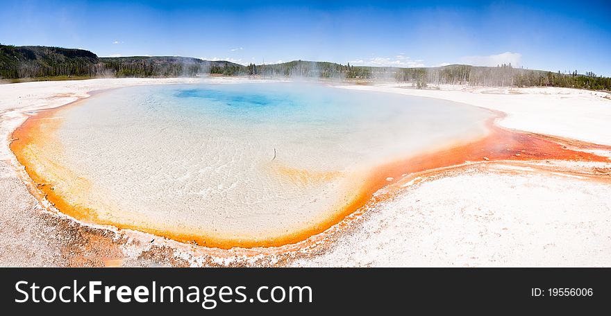 A thermal active pool in Yellowstone National Park