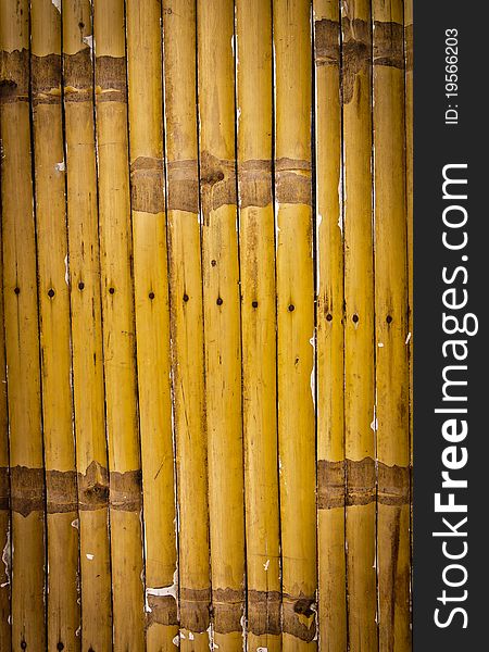 Bamboo fence to be sorted into several trees