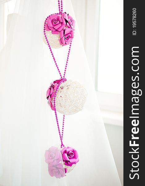 Bridal Decorations Of Spheres With Pink Flowers