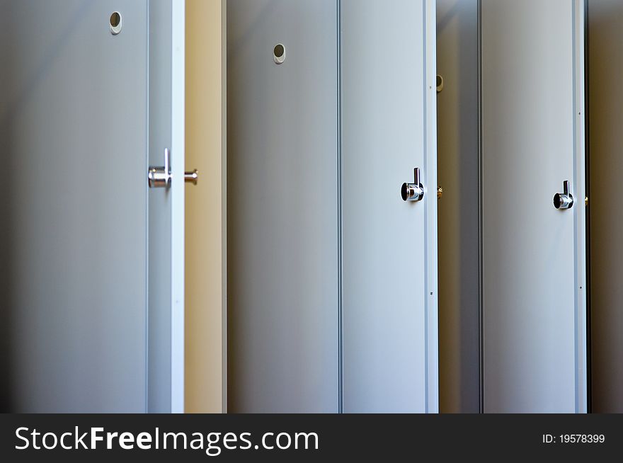 Doors and partitions in a toilet