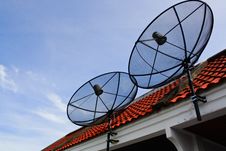 Satellite Dishes Royalty Free Stock Photography Satellite Dishes Royalty Free Stock Photography