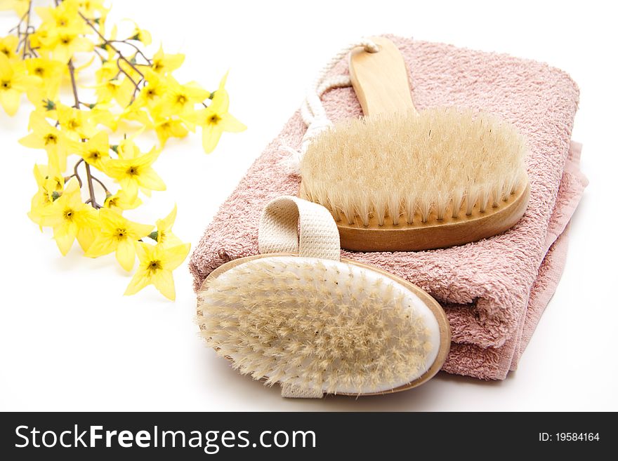 Back brush with bristles on towel