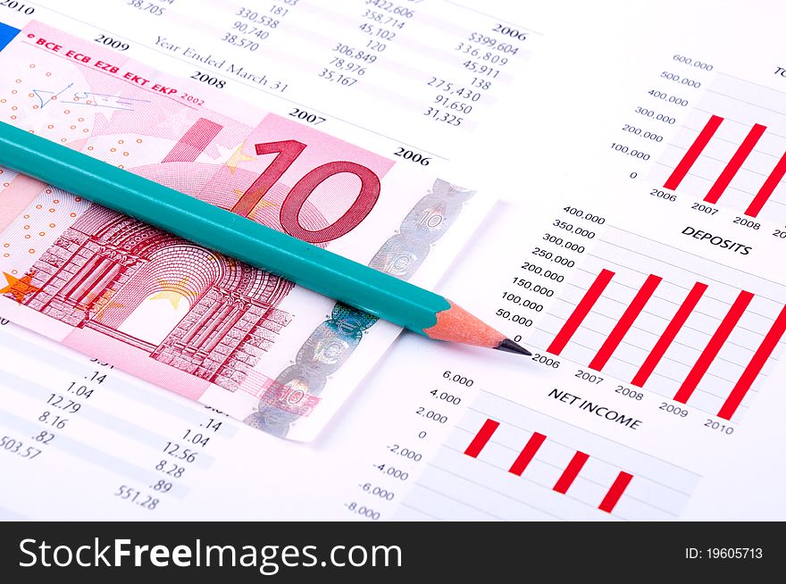 Financial Analysis with charts progress in industry  with the European currency. Financial Analysis with charts progress in industry  with the European currency