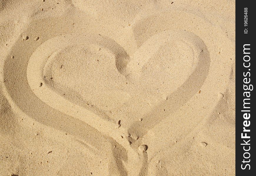 Heart in the sand rushes. Heart in the sand rushes