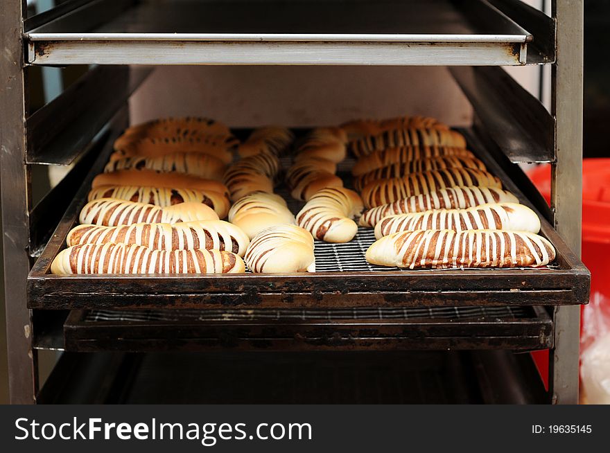 Hot-and-fresh-bread-cake-on-cooler rack