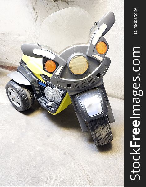 Police motorcycle for a boy