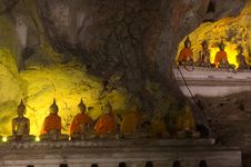 Statue Image Of Buddha In The Cave Royalty Free Stock Photos Statue Image Of Buddha In The Cave Royalty Free Stock Photos