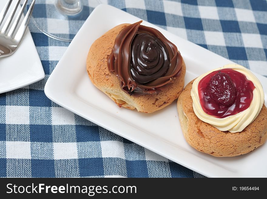 Assorted Fruit Cream Pastry