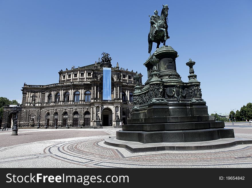 Colorful photo of the famous Semperoper of Dresden. Colorful photo of the famous Semperoper of Dresden.