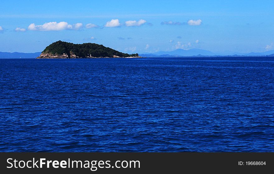 An island on the way to the Redang ISland, Malaysia. An island on the way to the Redang ISland, Malaysia