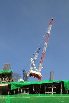 Crane And Building Construction Royalty Free Stock Images