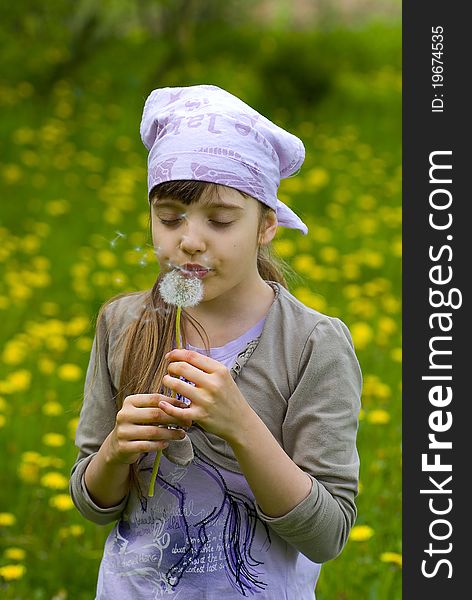 Girl with the dandelion