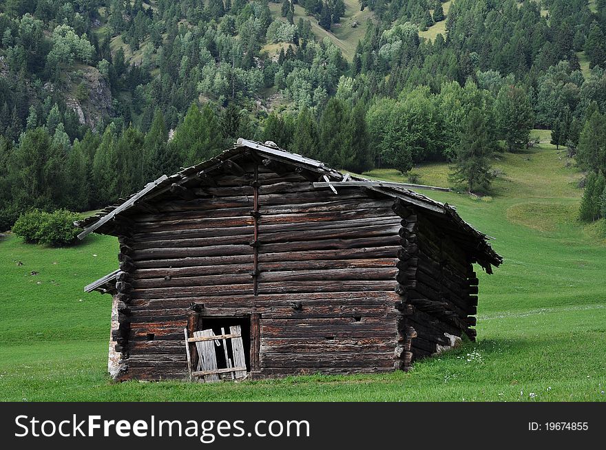 Photo of a deserted cabin taken in Trentino Alto Adige. Photo of a deserted cabin taken in Trentino Alto Adige