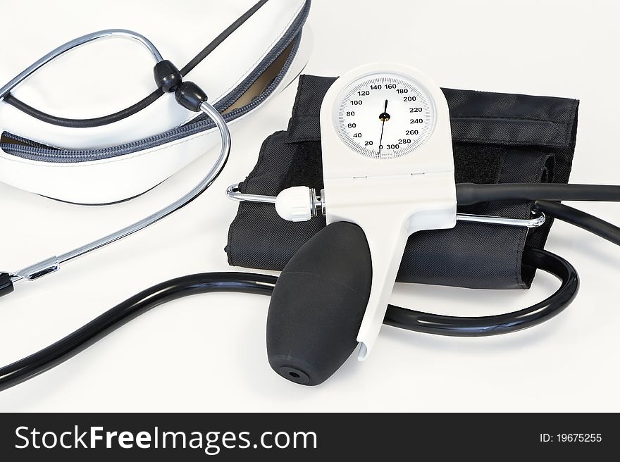 Sphygmomanometer