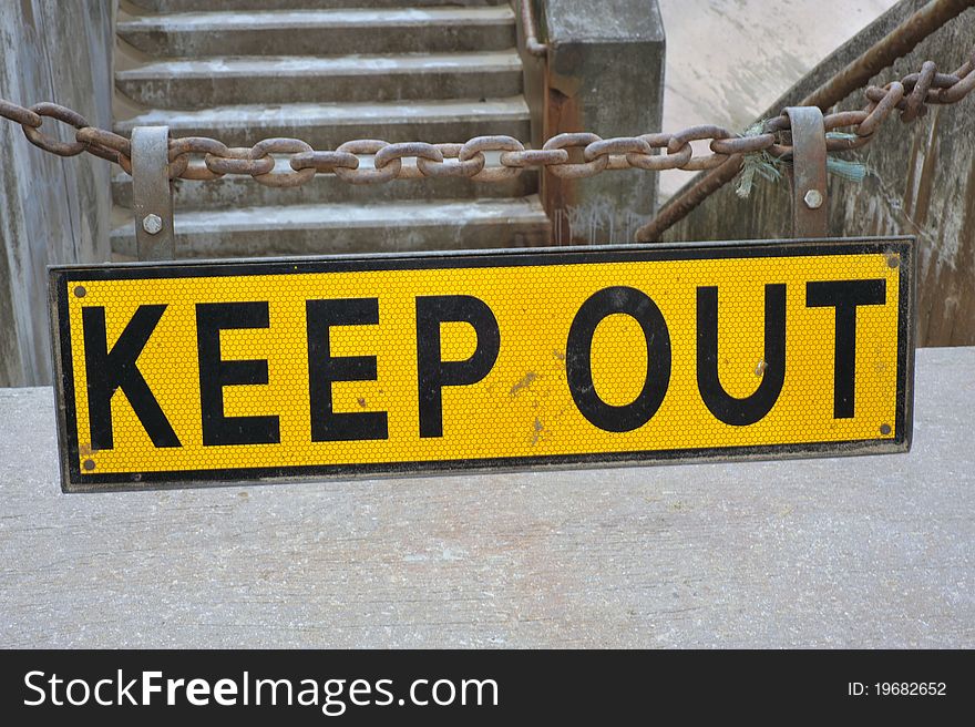 Photo of a keep out at the seaside walls. Photo of a keep out at the seaside walls