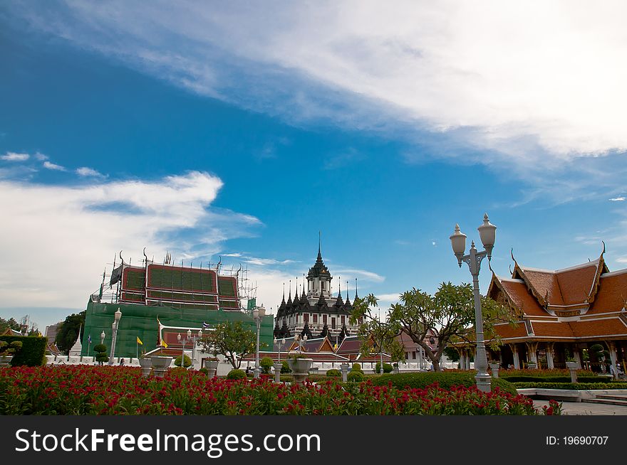 Wart Ratchanuddaram Temple in Thailand