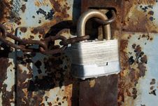 Iron Lock And Rusty Chain Royalty Free Stock Photography Iron Lock And Rusty Chain Royalty Free Stock Photography