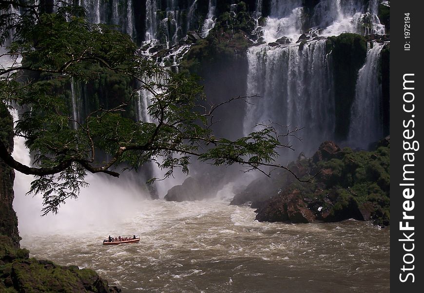 View  of the Iguazu´s Fall from the Argentine´s side. - 2. View  of the Iguazu´s Fall from the Argentine´s side. - 2