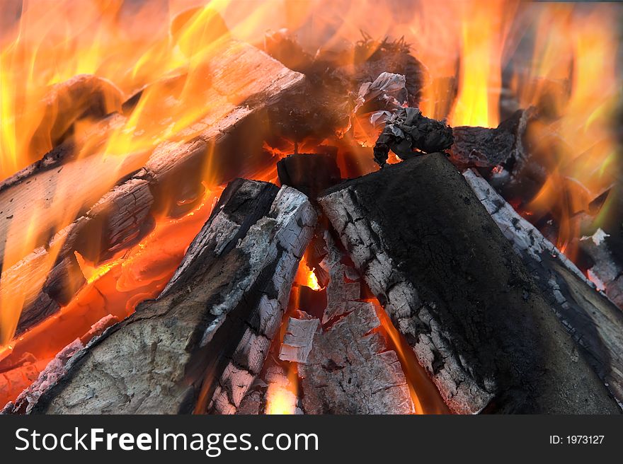 A close up photo of an outdoor fire