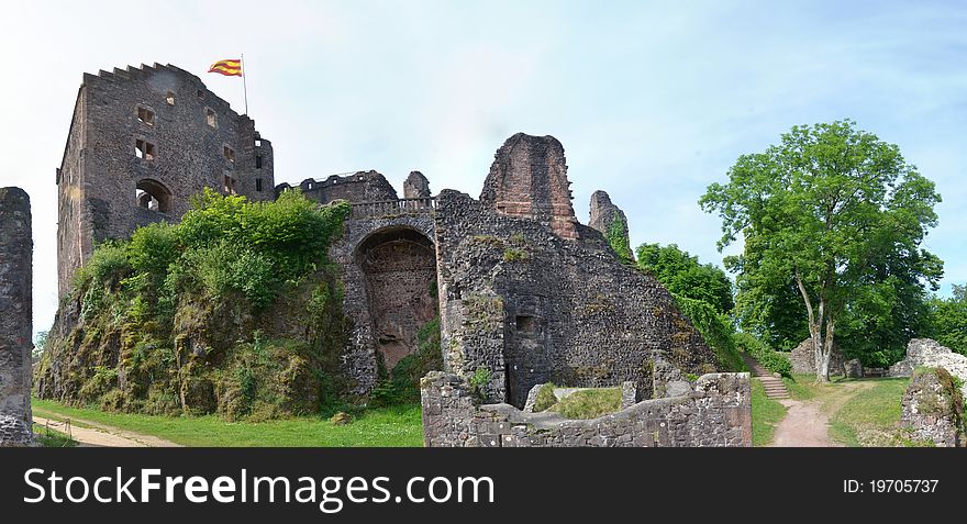 Ruin of castle Hohengeroldseck