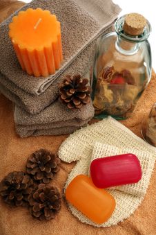 Soaps, Towels, Candles And Pine Cones Royalty Free Stock Images Soaps, Towels, Candles And Pine Cones Royalty Free Stock Images
